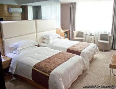 Super 8 Hotel Fuzhou Railway Station West Bagian luar foto